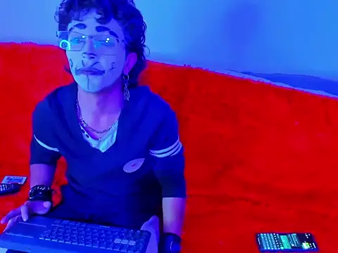XXX chat uživo modela Asmodeus_Goetia_CS