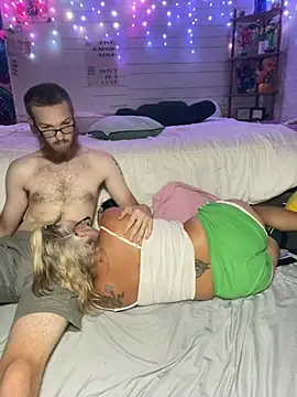 TrenaAnne 라이브 XXX 채팅