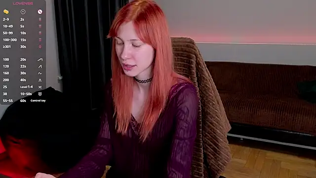 XXX chat uživo modela FarieKate