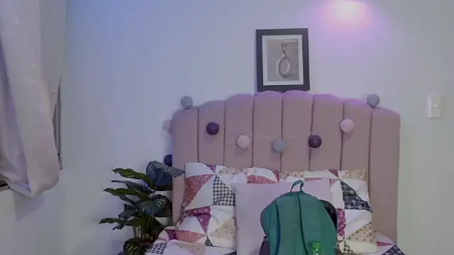Chat XXX en directo de Victoria-Moon
