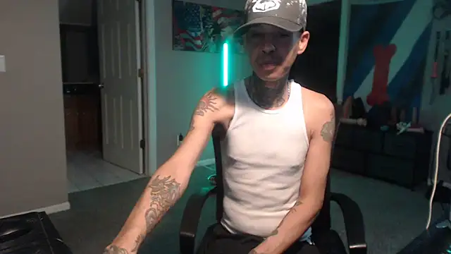 Michigan9000's Live XXX Chat