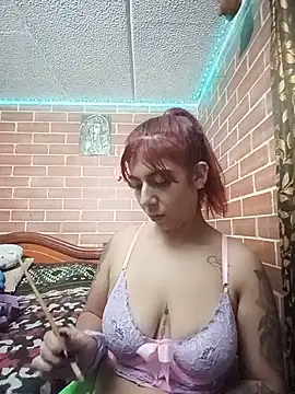 Chat +18 de _sasha_miller_ ao vivo