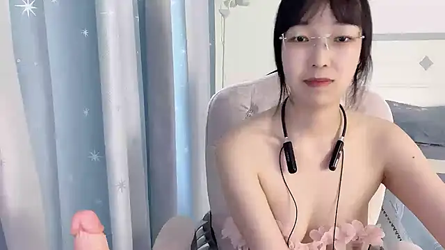 แชท XXX สดของ Anya-2026