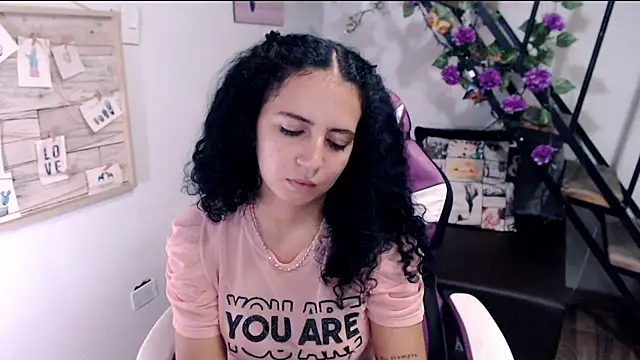 XXX chat uživo modela samantha_baby_