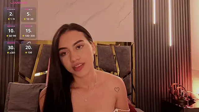 ScarletTorres' Live XXX Chat