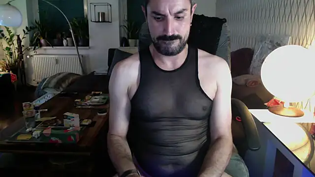 tomz0819 Live XXX-Chat