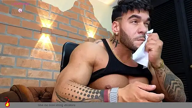 Chat XXX en directo de zac_levis_