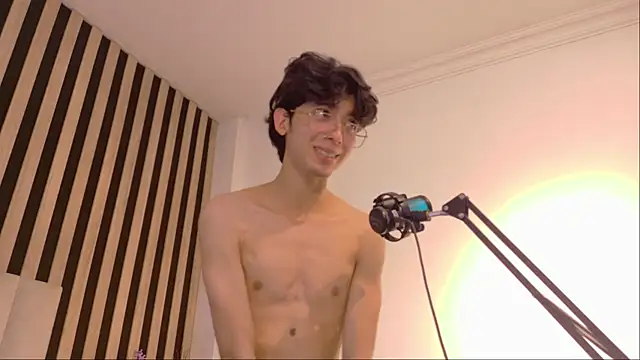 Twink_Sebas7 élő XXX-chatje