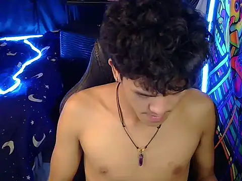 hugekenbigcock's Live XXX Chat