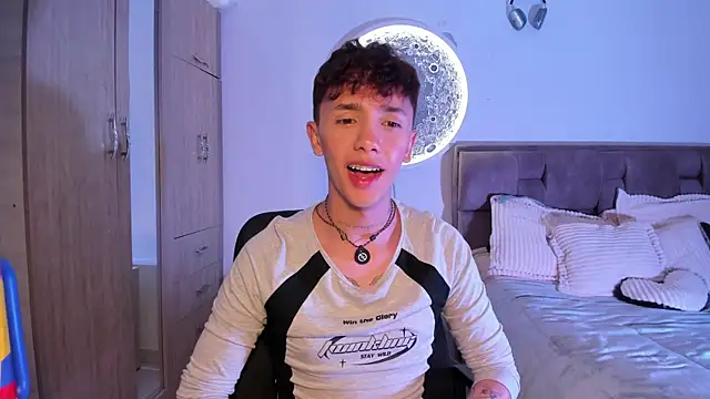 XXX chat uživo modela Timothy_ros