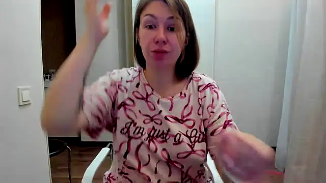 PregnantEva 现场XXX聊天