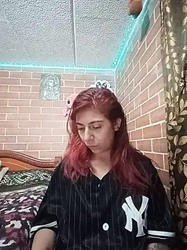 _sasha_miller_ Adlı Modelin Canlı XXX Sohbeti