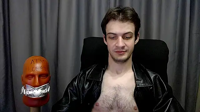 Czat XXX na żywo – _Damien_thorn_
