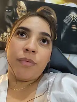 LizzRouse XXX чат на живо