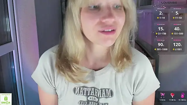 hottie_satan Adlı Modelin Canlı XXX Sohbeti