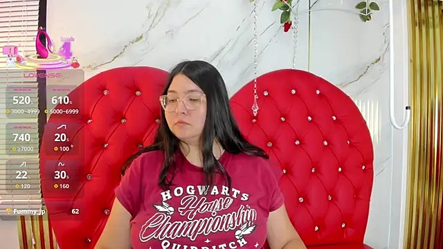 Dulce_meow élő XXX-chatje
