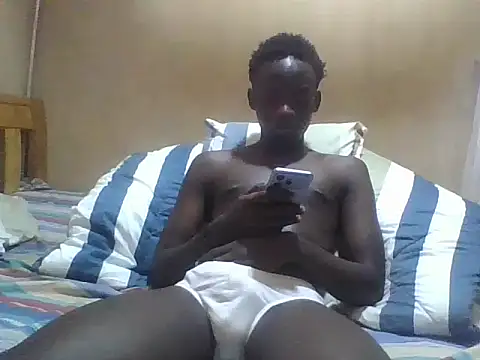 myles_erqt Chat XXX in diretta