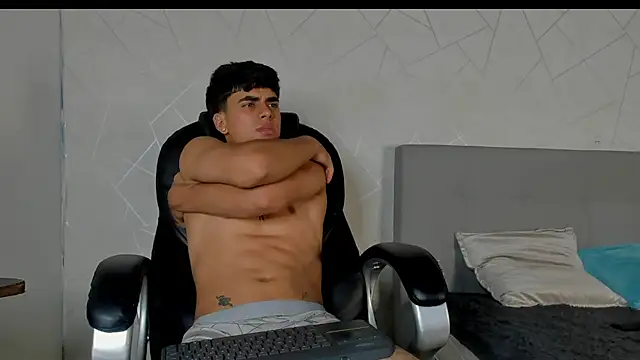 XXX chat uživo modela Toji_ferrer