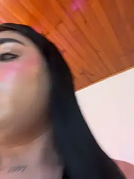 צ'אט XXX בשידור חי של SweetKata_