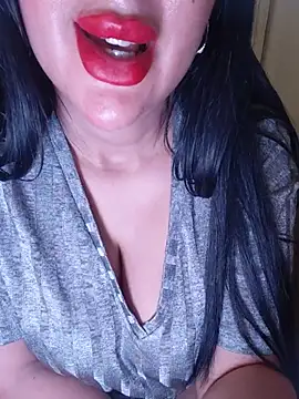 XXX chat uživo modela Queen_sousou