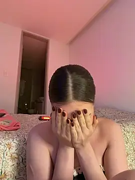 NicoleCut's Live XXX Chat
