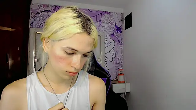 Chat +18 de Larry_craft ao vivo