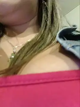Chat +18 de cataleyamyst ao vivo