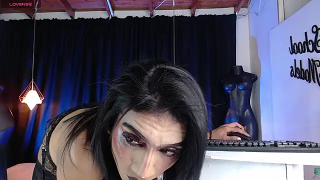 دردشة Hecate_doll الجنسية المباشرة