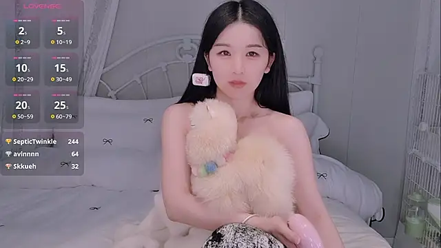 BingLin- Live XXX Chat