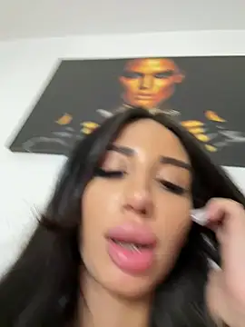دردشة BlueEyes_BB الجنسية المباشرة