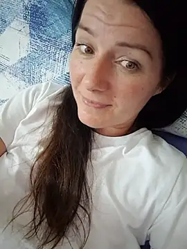 XXX chat uživo modela simpledi