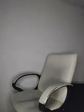 XXX chat uživo modela Elinaax