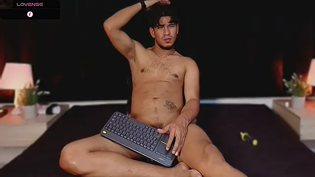 XXX chat uživo modela JacobWolf__