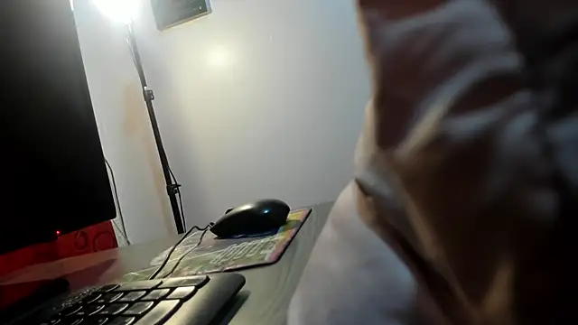 Amira_xXx98 XXX чат на живо