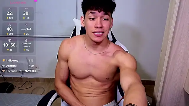 Luke_Muscle live XXX chat