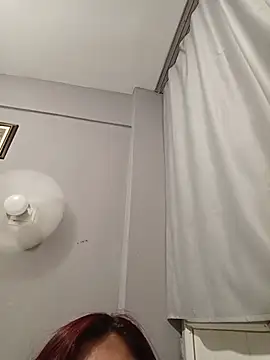 Ufkiziln Live XXX chat