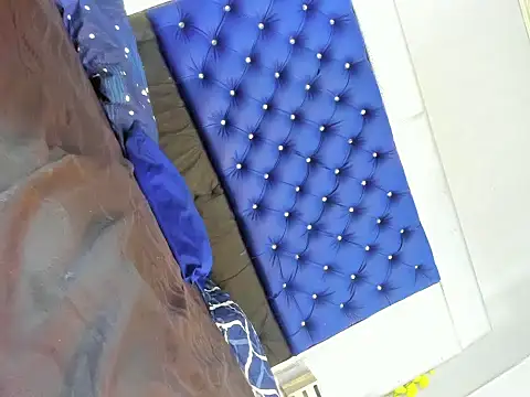 XXX chat uživo modela evyqueen33