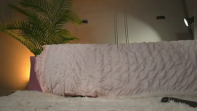 XXX chat uživo modela ivyehex