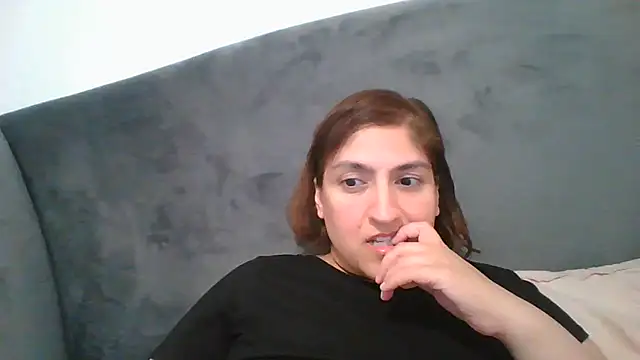 Spicy-Kareena Show in webcam