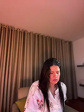 Chat XXX ao vivo de Zandrina