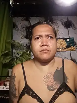 TabooSHOWgirl18 Pertunjukan Webcam