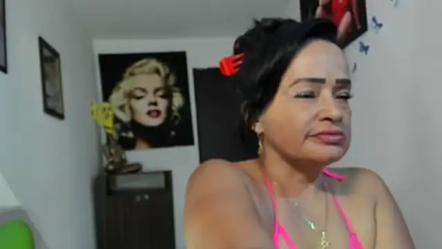 XXX chat uživo modela seleneh