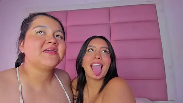 XXX chat uživo modela AmaranttayLunay