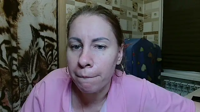 TherestlessKitty – Naživo XXX chat