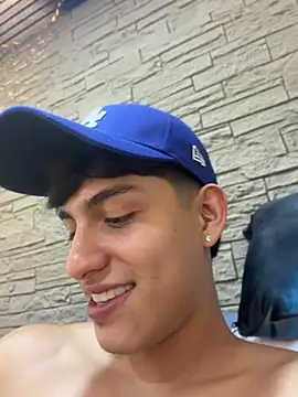 Chat XXX ao vivo de Lander_Cruz