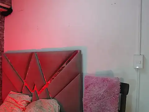 XXX chat uživo modela Keily_Tsx1