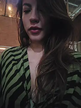 Karen_San_Miguel webkamerás műsora