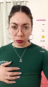 Živý XXX chat Mia_essence