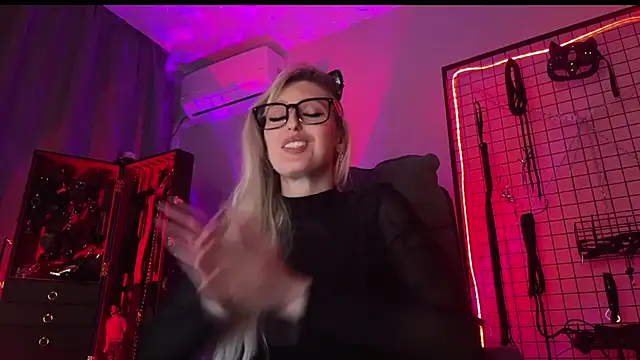 Liya_Liss: вебкам-шоу