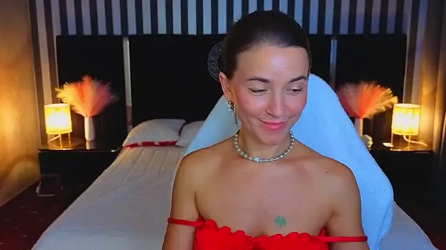 Show modela GracefulMichelle na web-kameri